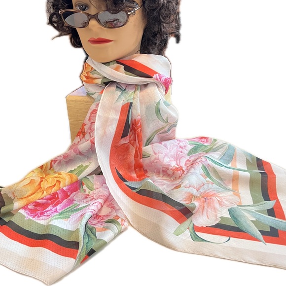 🌸🪷GIANI BERNINI Signature Tropical Hibiscus Floral Print Scarf—Est. 25.5”x 71” - Picture 14 of 16